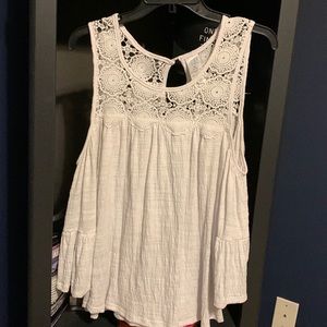 **SOLD****M/White Lace Opened shoulder with a Flattering ruffle sleeve.